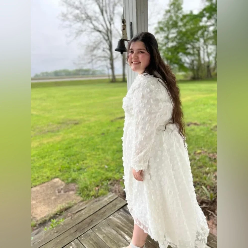 Dainty Jewells White Long Sleeve Dress - Picture 1 of 1